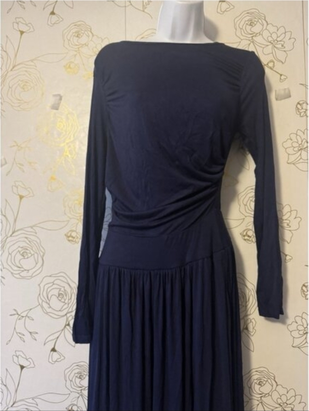 Halara Navy Long Sleeve Maxi Dress Ruched Waist Flowy Athleisure Size S NWT - Picture 3 of 11